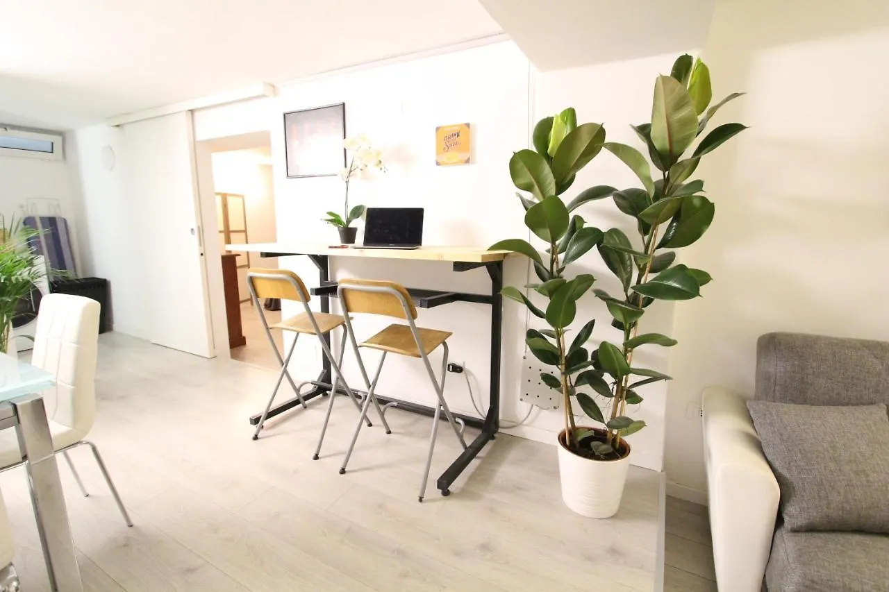 Bamboo Milano Pastorelli Apartment