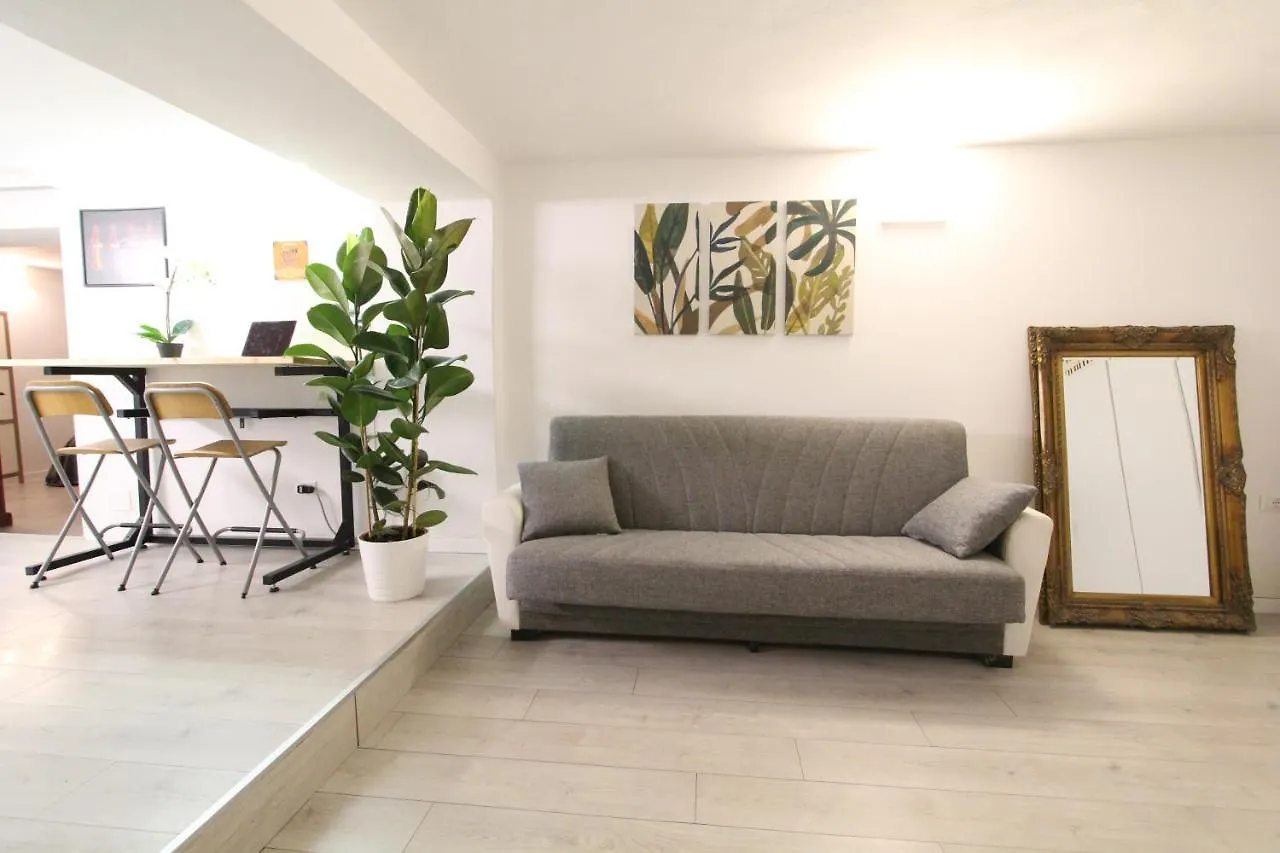 Bamboo Milano Pastorelli Apartment 0*, Milan Italy