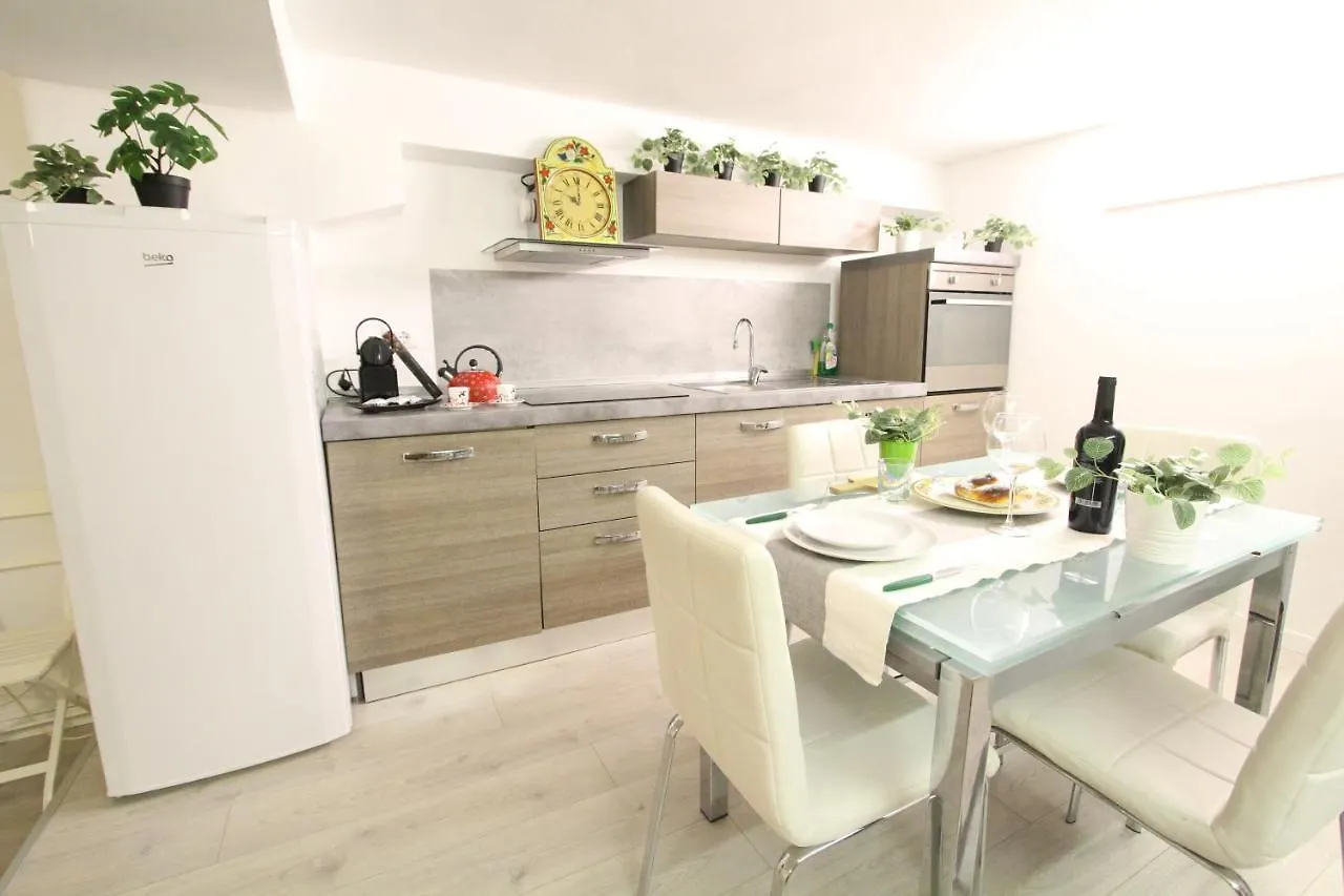 Bamboo Milano Pastorelli Apartment